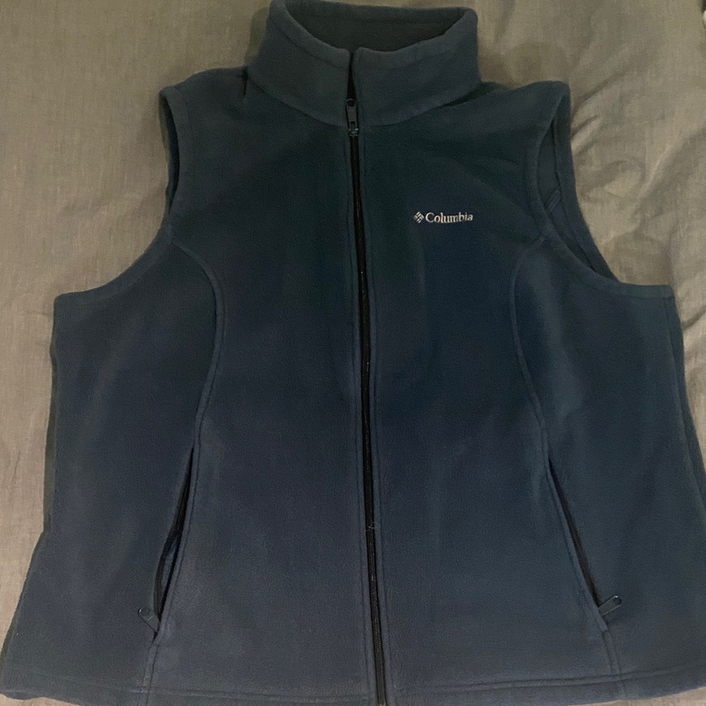 Columbia Navy Fleece Vest